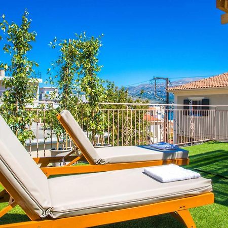 Flowers In The City - Elegant Home In Argostoli 외부 사진